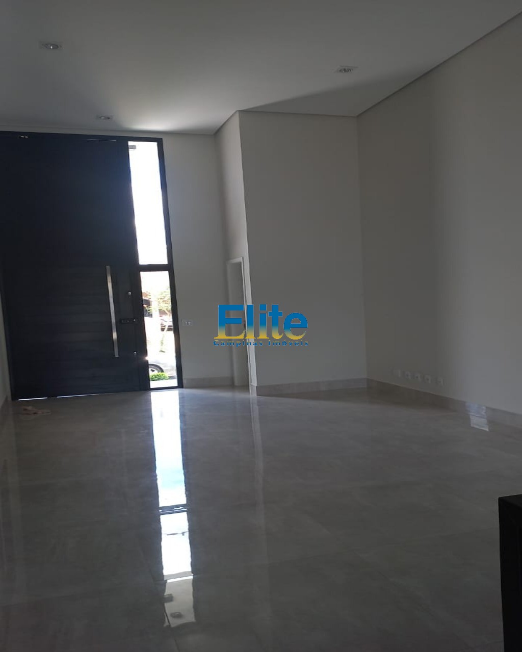 Casa de Condomínio à venda com 3 quartos, 250m² - Foto 5