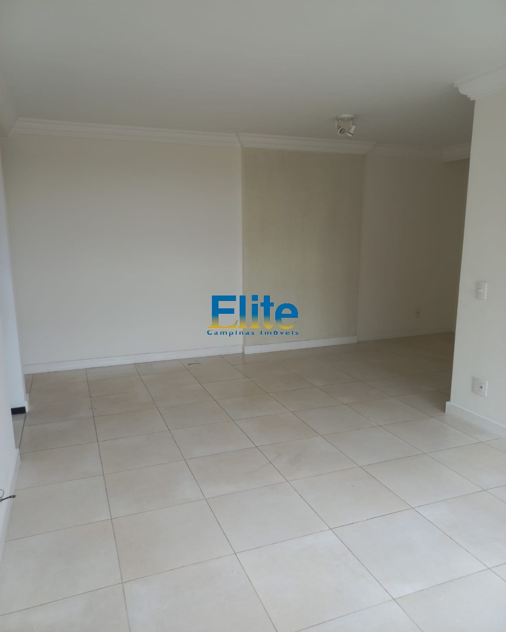 Apartamento à venda com 3 quartos, 104m² - Foto 4