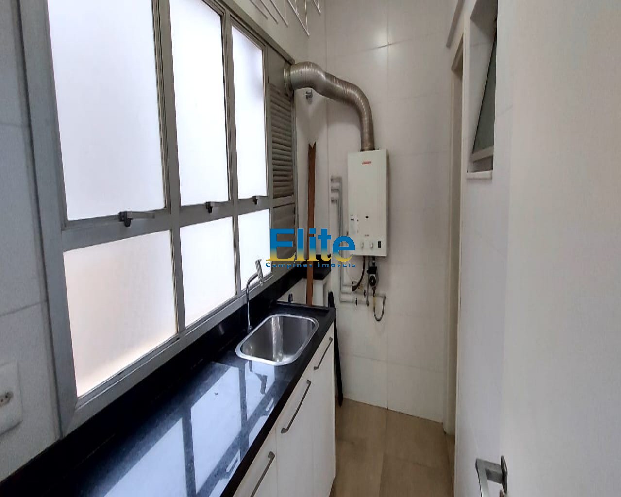 Apartamento à venda com 3 quartos, 233m² - Foto 16