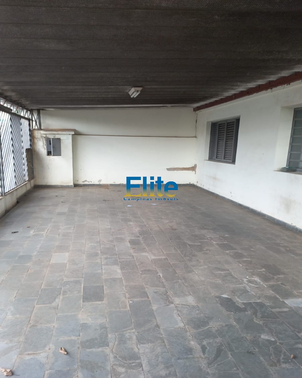 Prédio Inteiro à venda com 2 quartos, 300m² - Foto 2