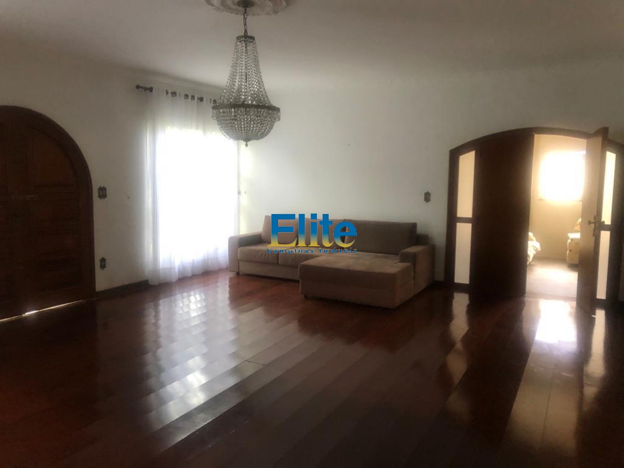 Prédio Inteiro para alugar com 4 quartos, 1000m² - Foto 4