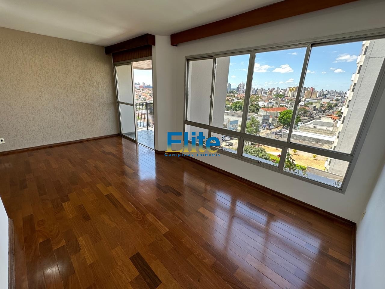 Apartamento à venda com 3 quartos, 110m² - Foto 4