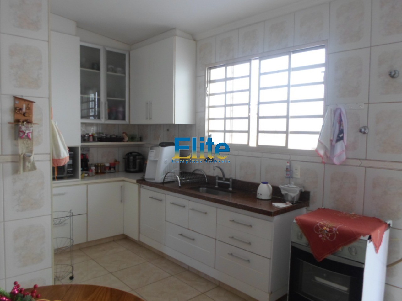 Casa à venda com 5 quartos, 300m² - Foto 30