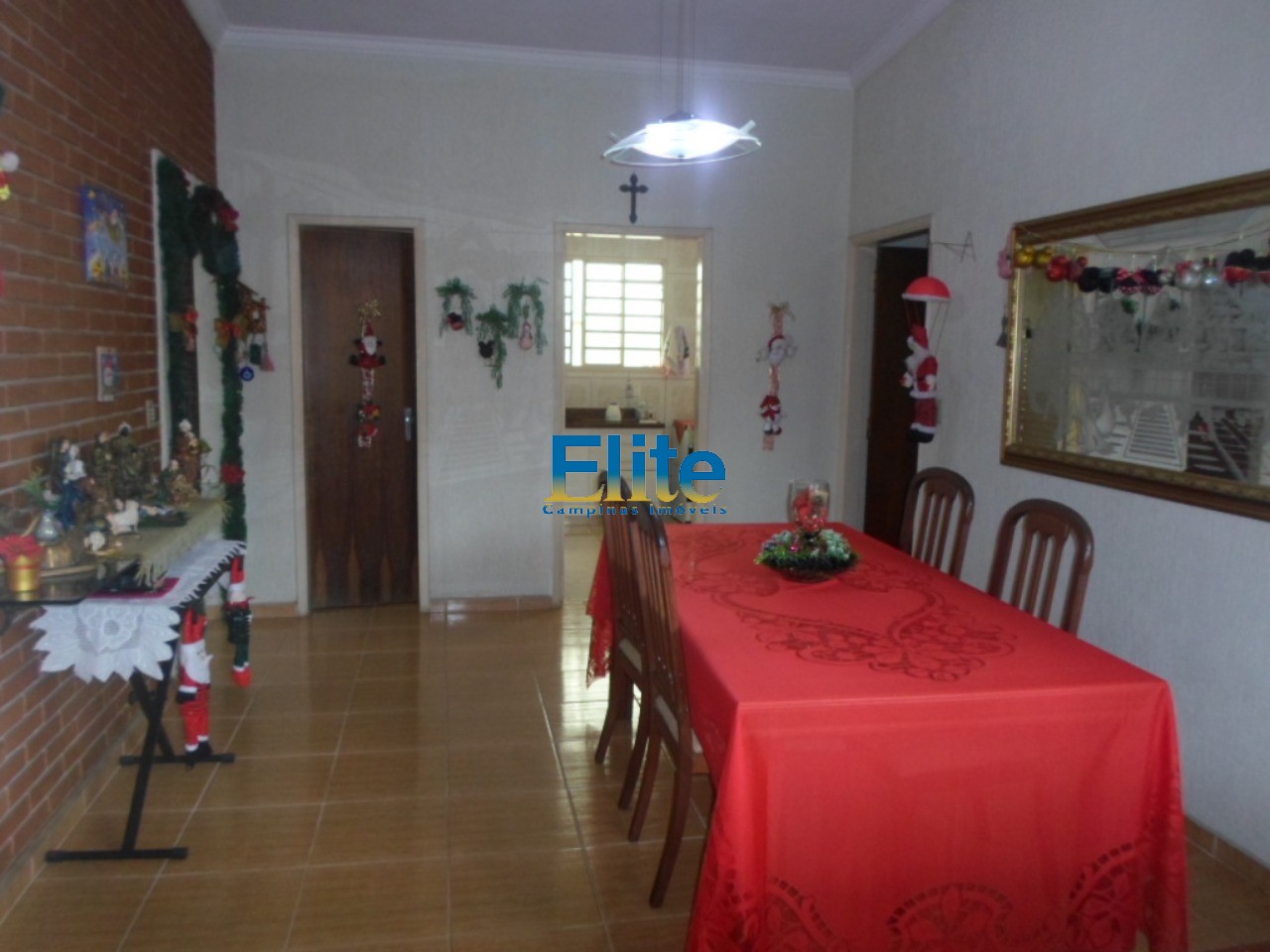 Casa à venda com 5 quartos, 300m² - Foto 17