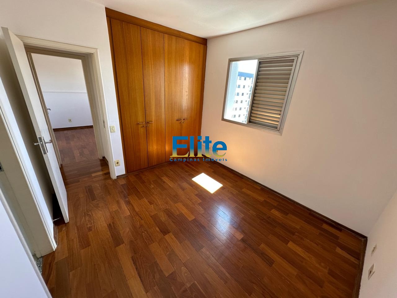 Apartamento à venda com 3 quartos, 110m² - Foto 18