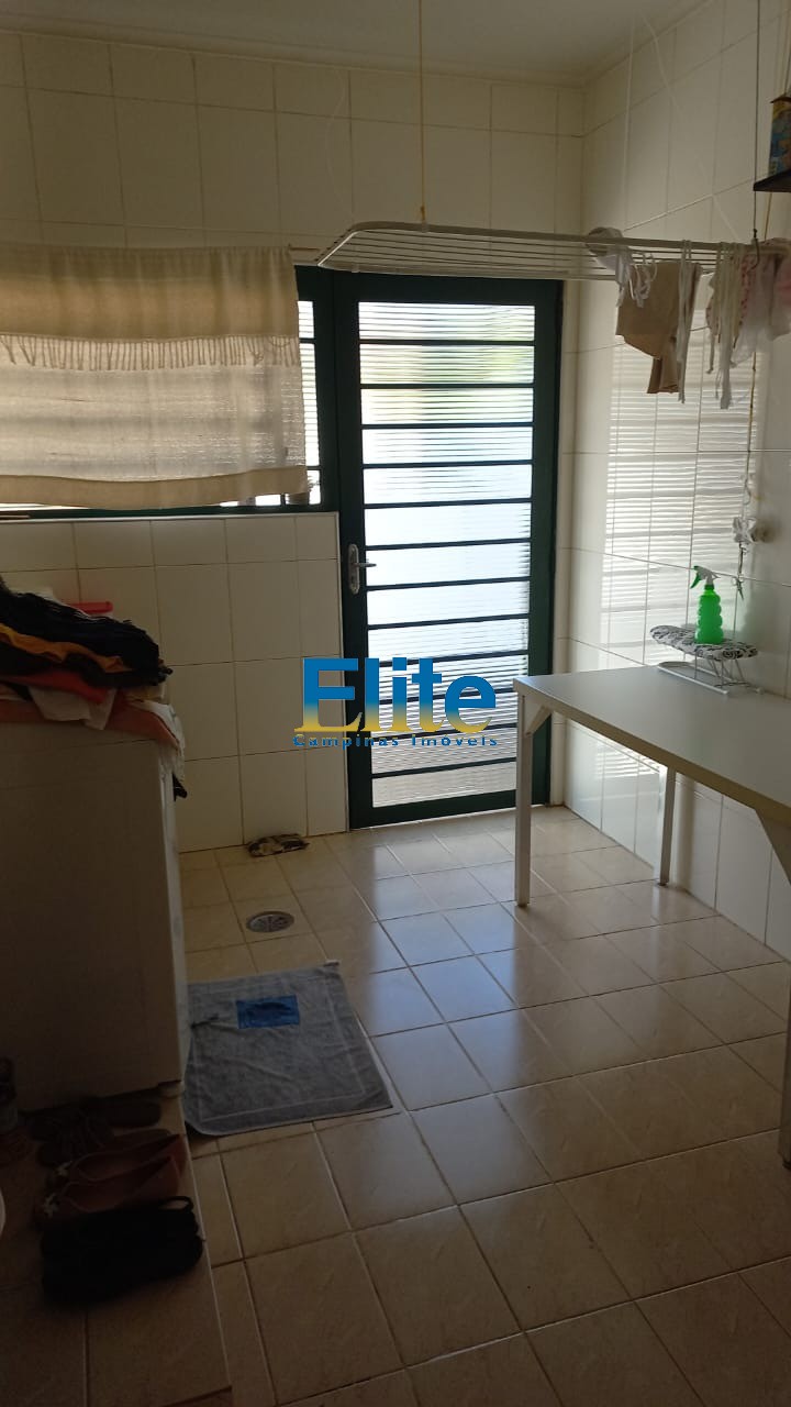 Casa à venda com 4 quartos, 250m² - Foto 18