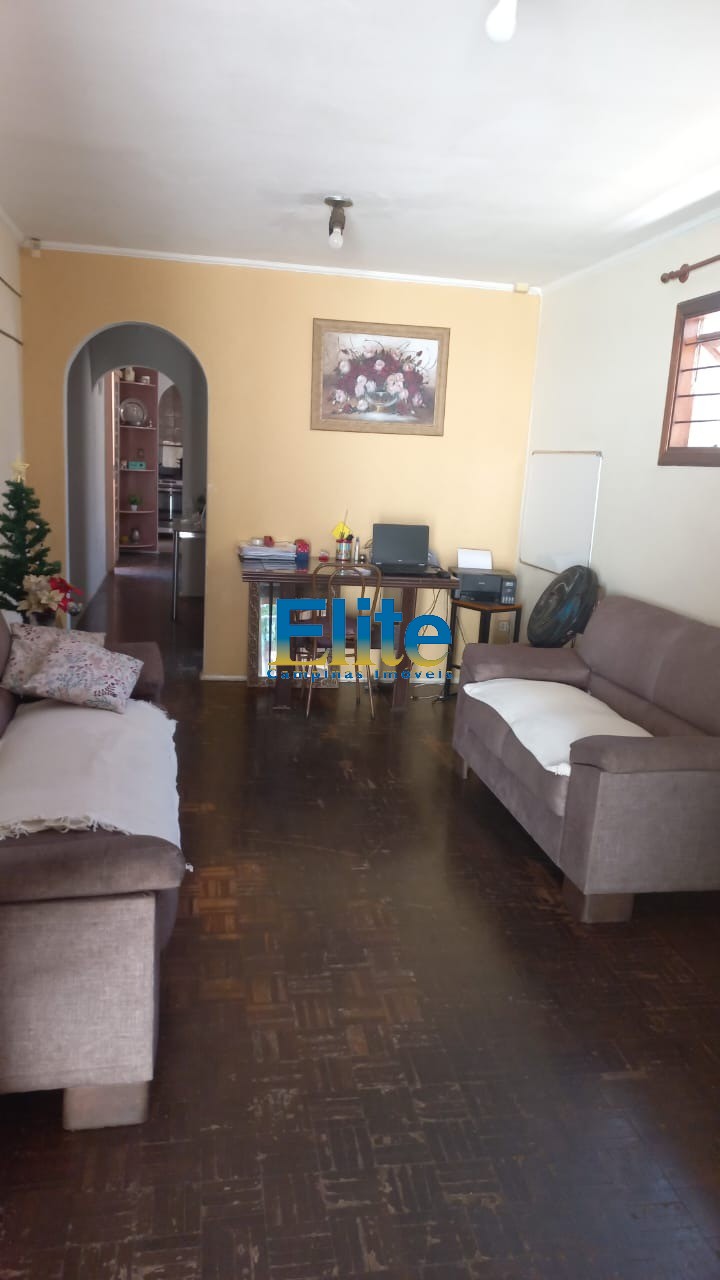 Casa à venda com 3 quartos, 250m² - Foto 4