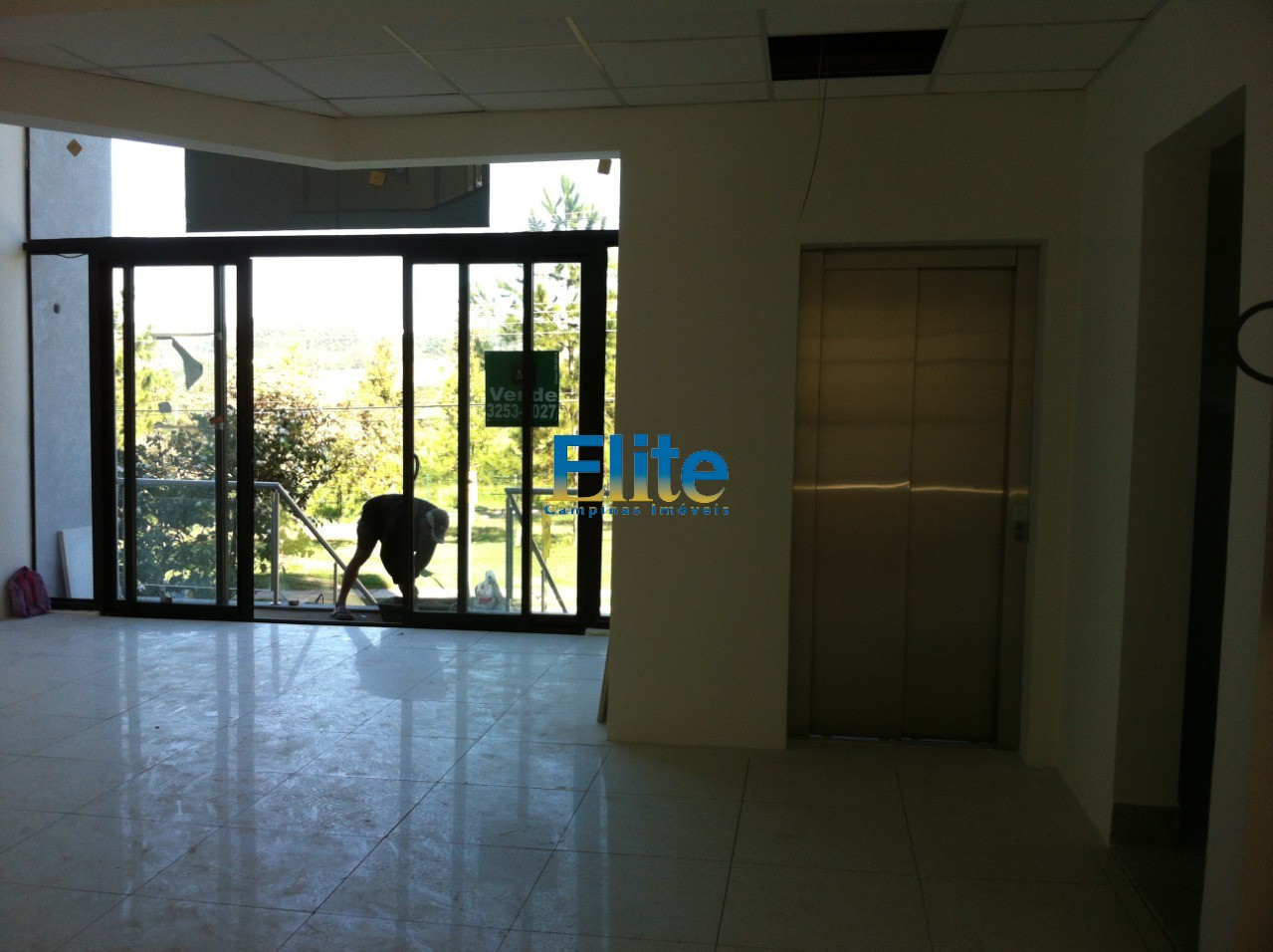 Prédio Inteiro para alugar, 800m² - Foto 13