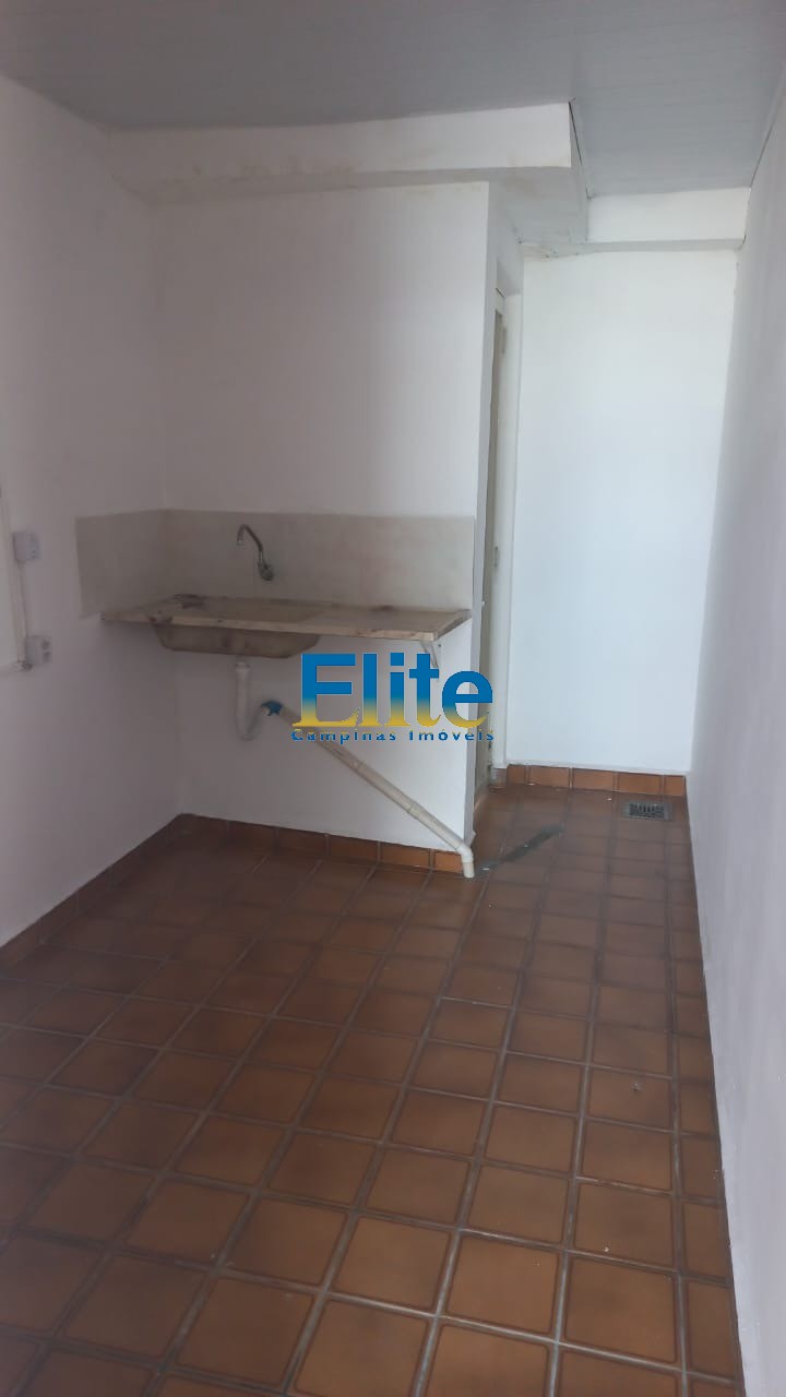 Casa à venda com 3 quartos, 300m² - Foto 12