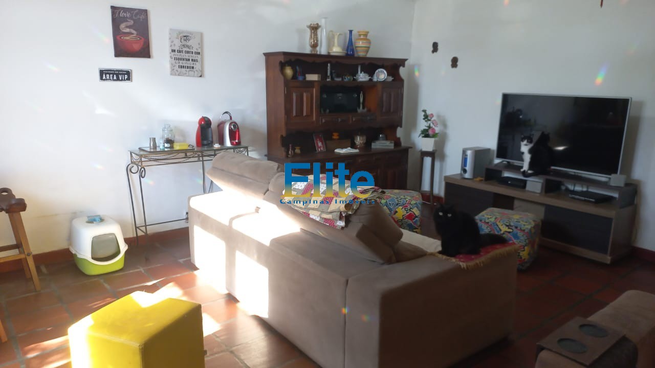 Casa à venda com 3 quartos, 300m² - Foto 3