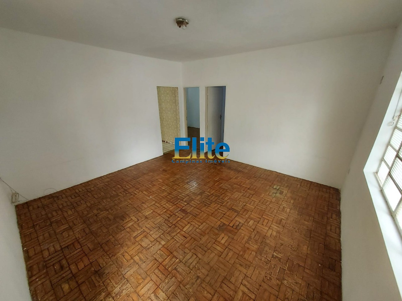 Casa à venda com 4 quartos, 270m² - Foto 8