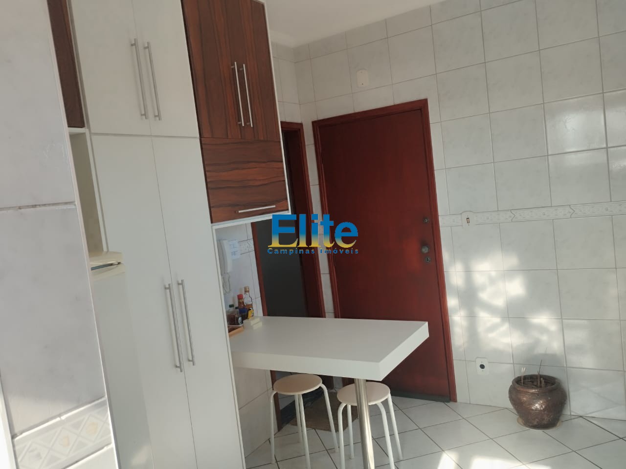 Apartamento à venda com 2 quartos, 80m² - Foto 13