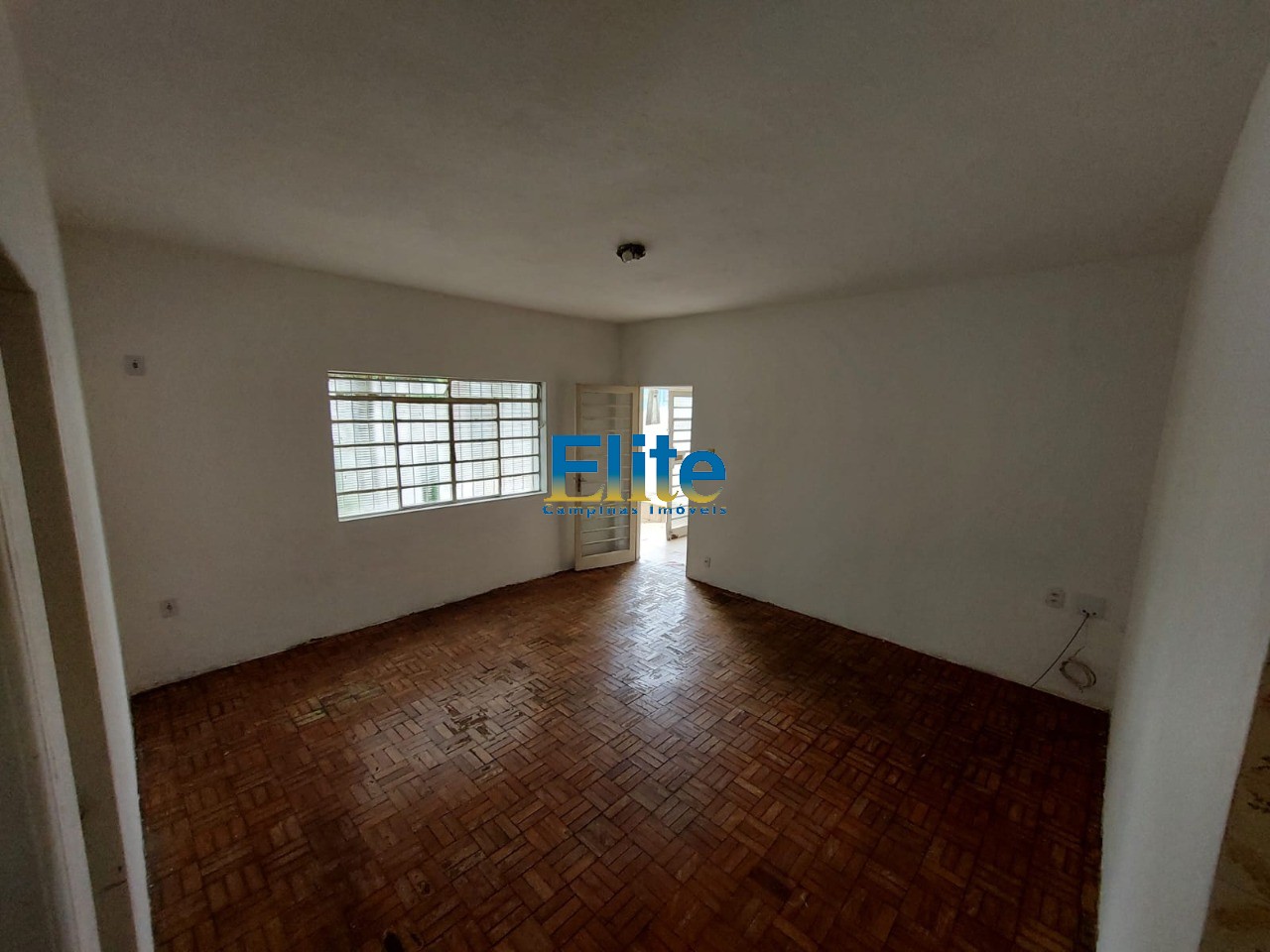 Casa à venda com 4 quartos, 270m² - Foto 7