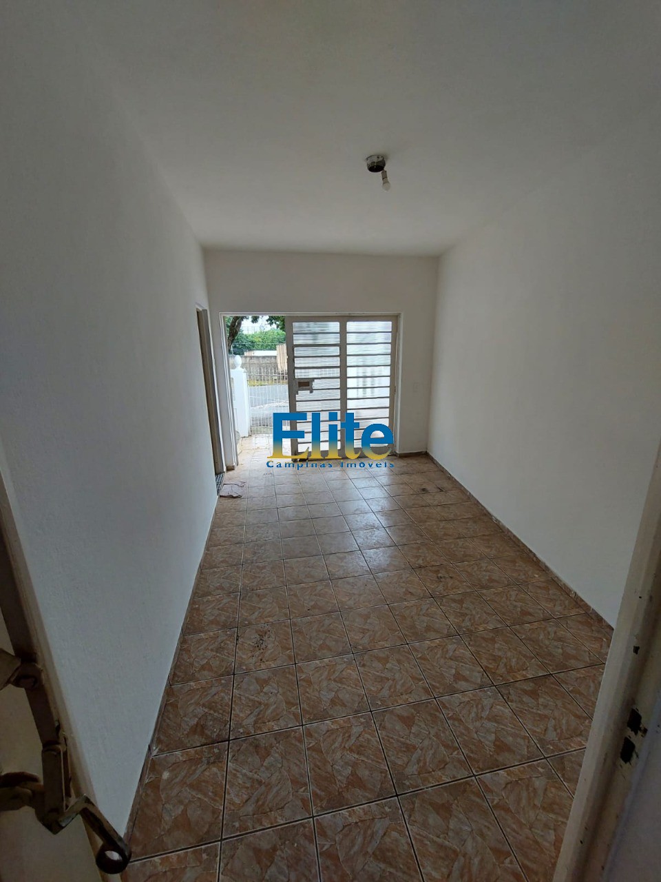 Casa à venda com 4 quartos, 270m² - Foto 5