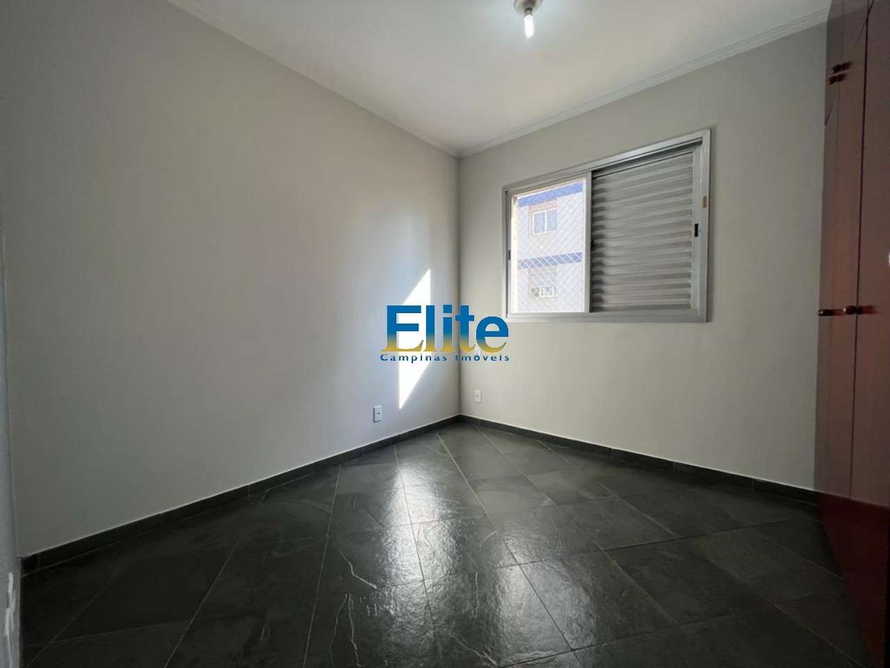 Apartamento à venda com 1 quarto, 48m² - Foto 10