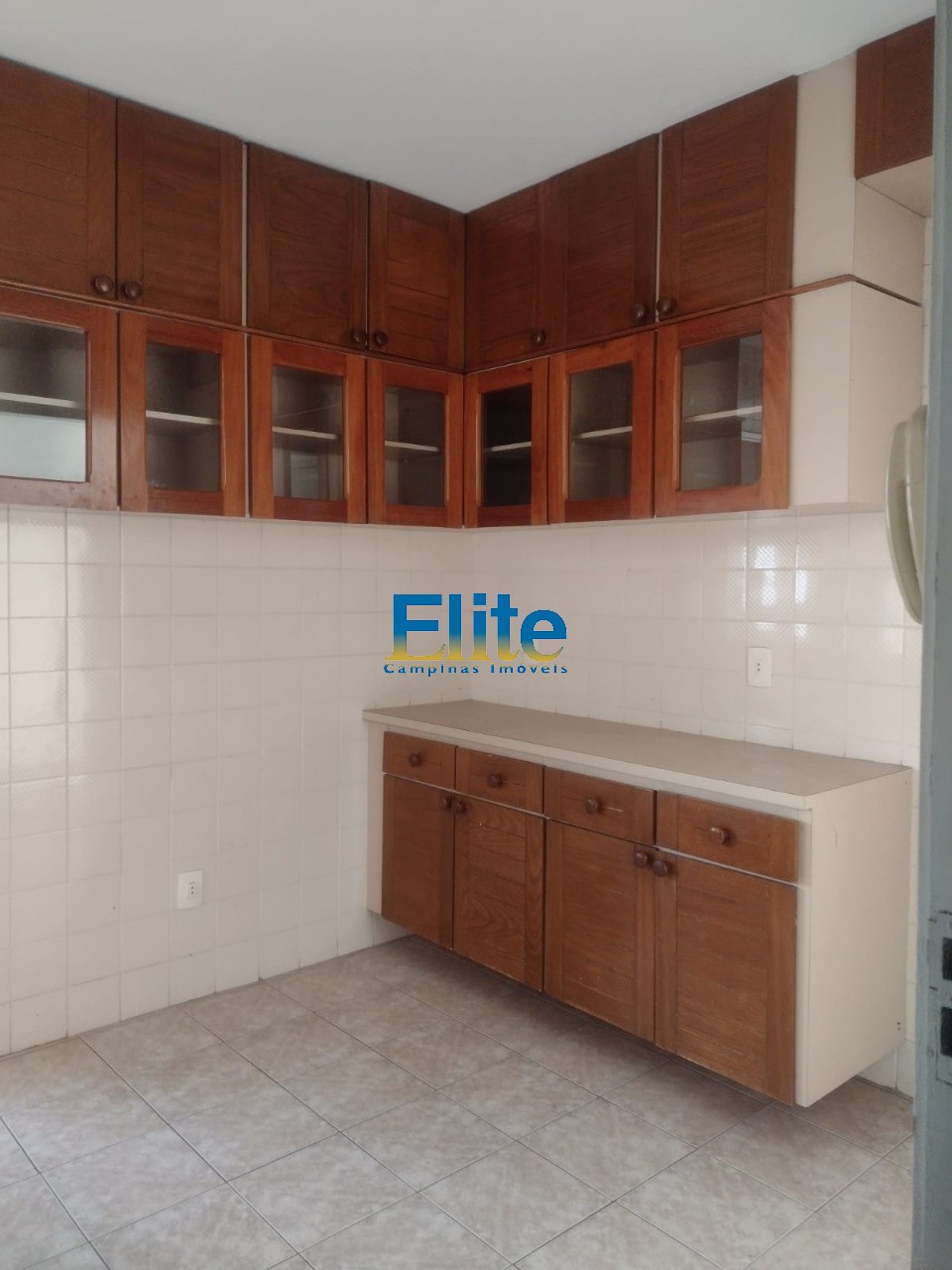 Apartamento à venda com 3 quartos, 107m² - Foto 11