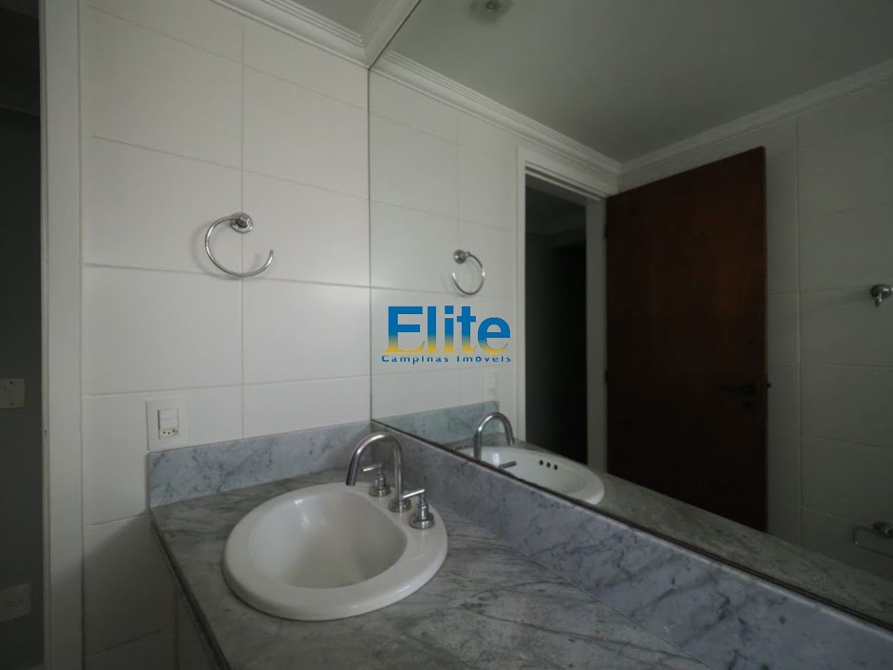 Apartamento à venda com 4 quartos, 226m² - Foto 14