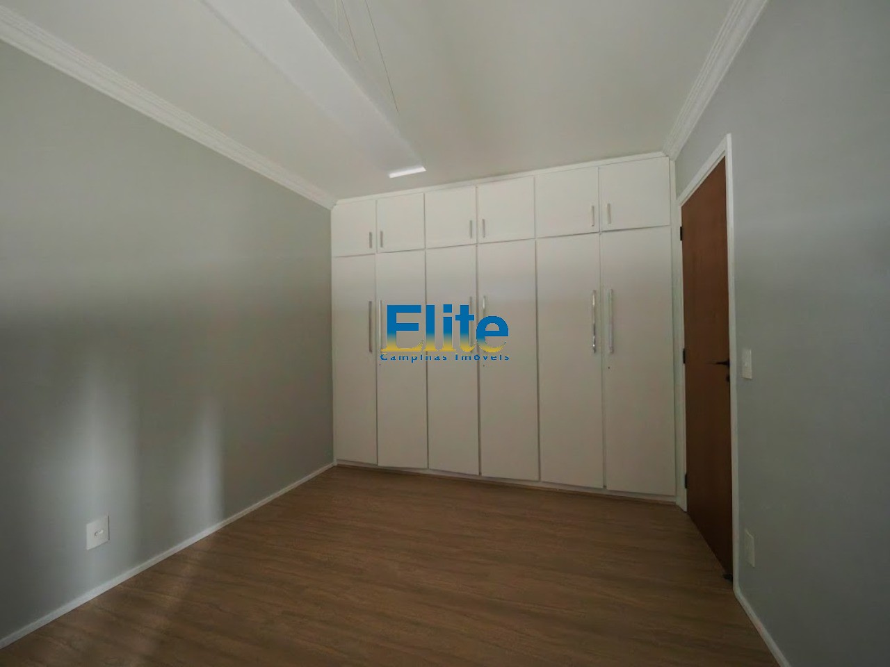 Apartamento à venda com 4 quartos, 226m² - Foto 19