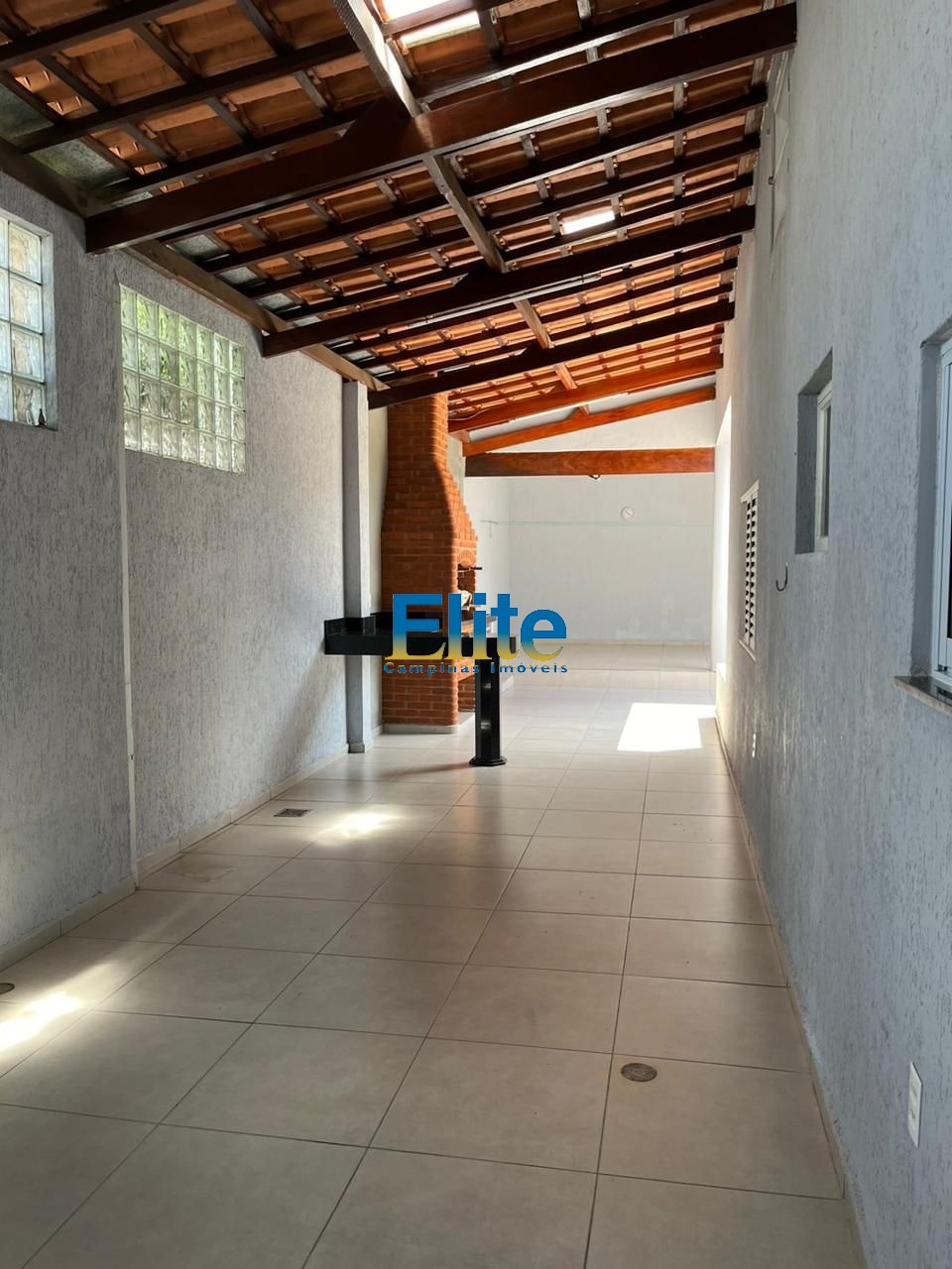 Casa à venda com 3 quartos, 250m² - Foto 22