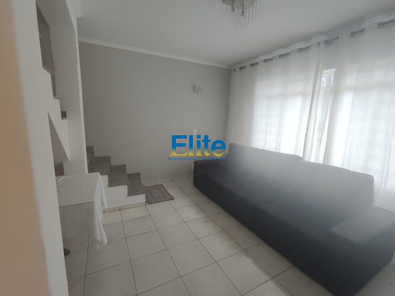 Casa à venda com 3 quartos, 250m² - Foto 9