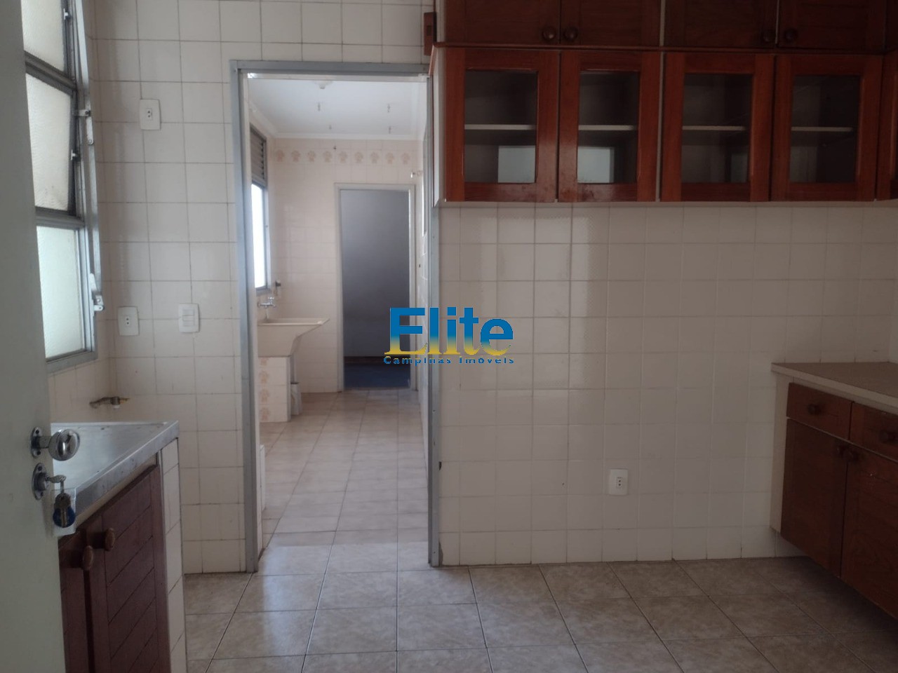 Apartamento à venda com 3 quartos, 107m² - Foto 13