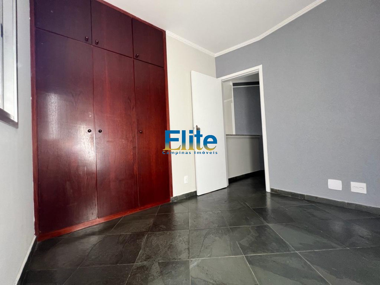 Apartamento à venda com 1 quarto, 48m² - Foto 9