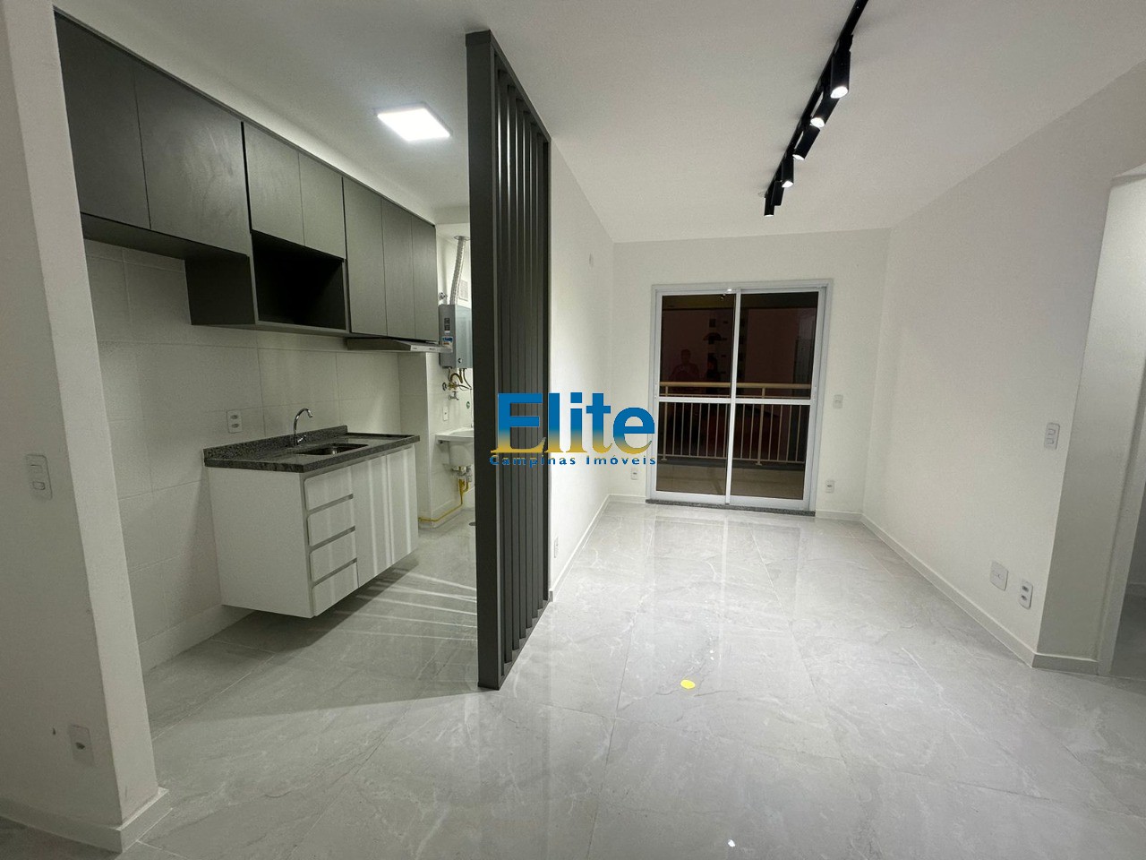 Apartamento à venda com 2 quartos, 58m² - Foto 13