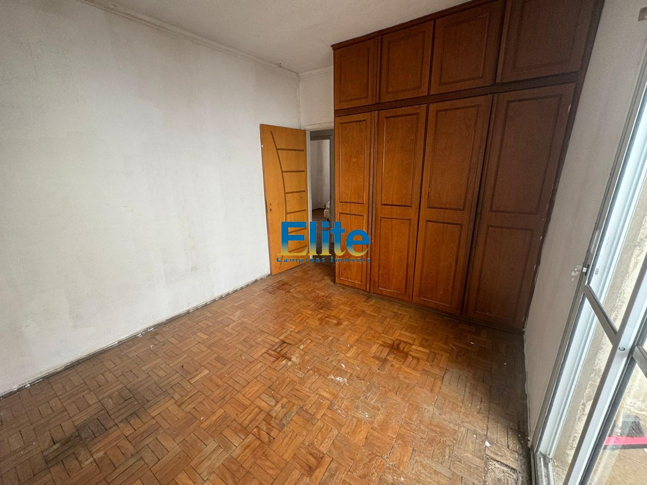 Casa à venda com 3 quartos, 250m² - Foto 6