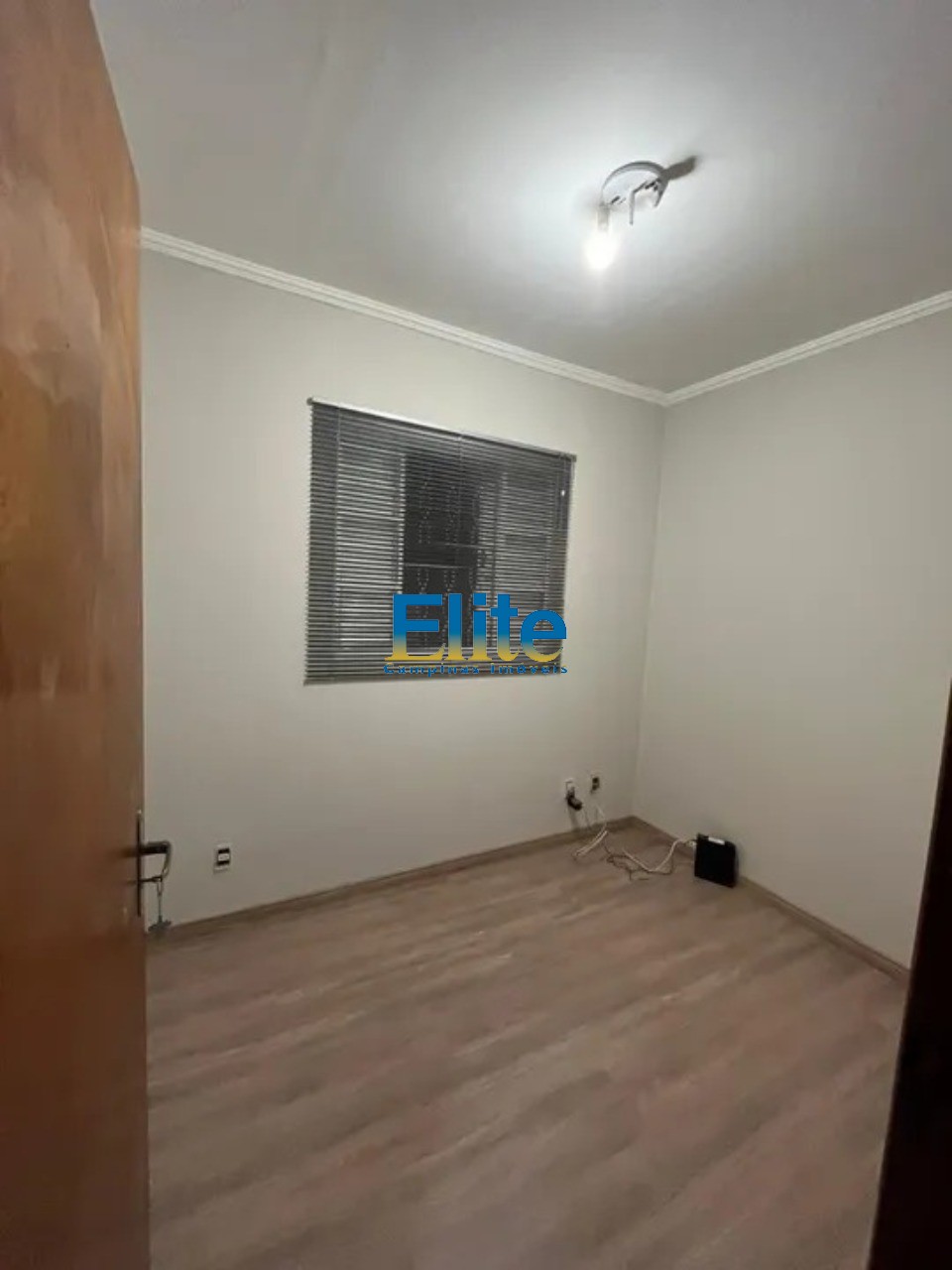 Casa à venda com 3 quartos, 250m² - Foto 12