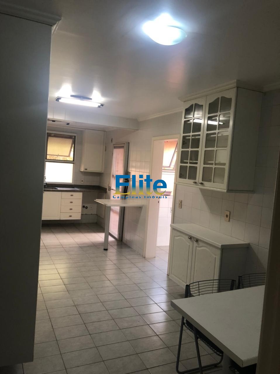 Apartamento à venda com 3 quartos, 262m² - Foto 29