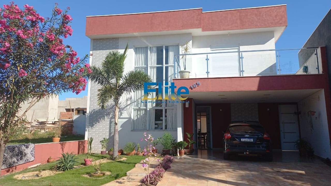 Casa de Condomínio à venda com 3 quartos, 250m² - Foto 1