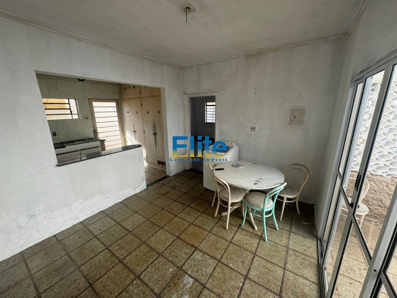 Casa à venda com 3 quartos, 250m² - Foto 12