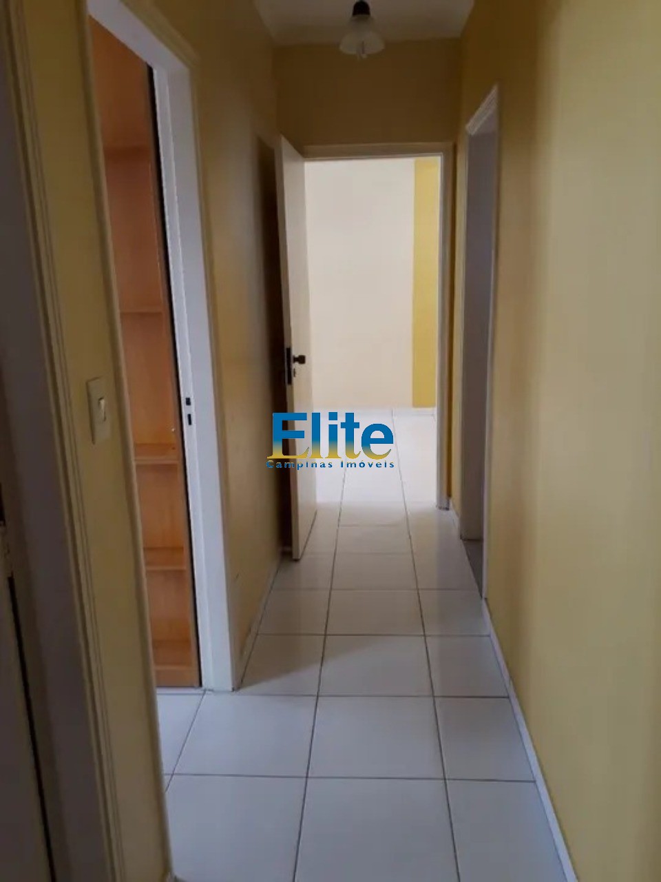 Apartamento à venda com 2 quartos, 67m² - Foto 2