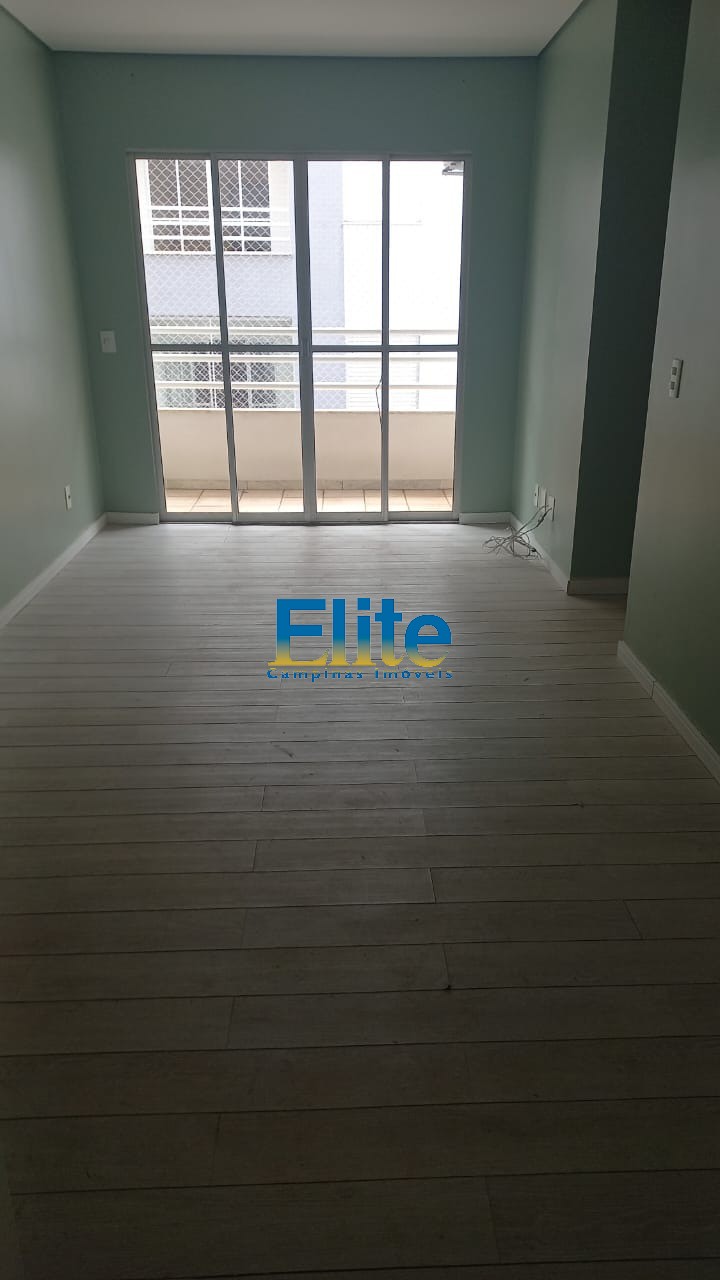 Apartamento à venda com 3 quartos, 78m² - Foto 2