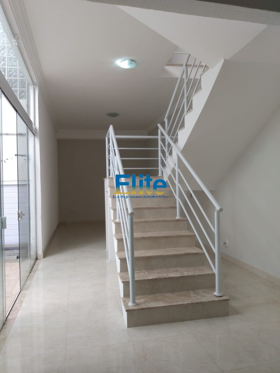 Casa à venda com 3 quartos, 185m² - Foto 6