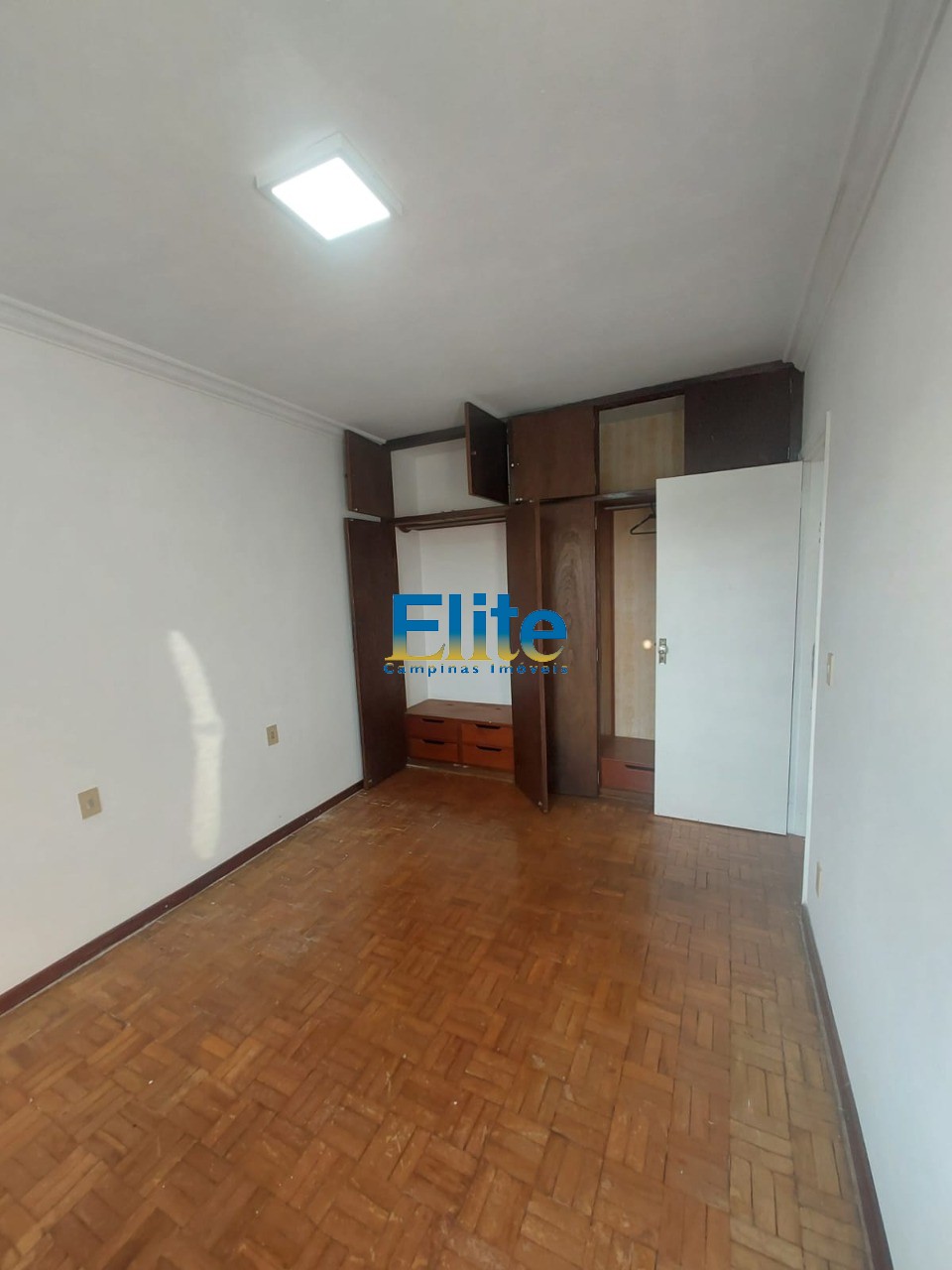 Apartamento à venda com 2 quartos, 79m² - Foto 8