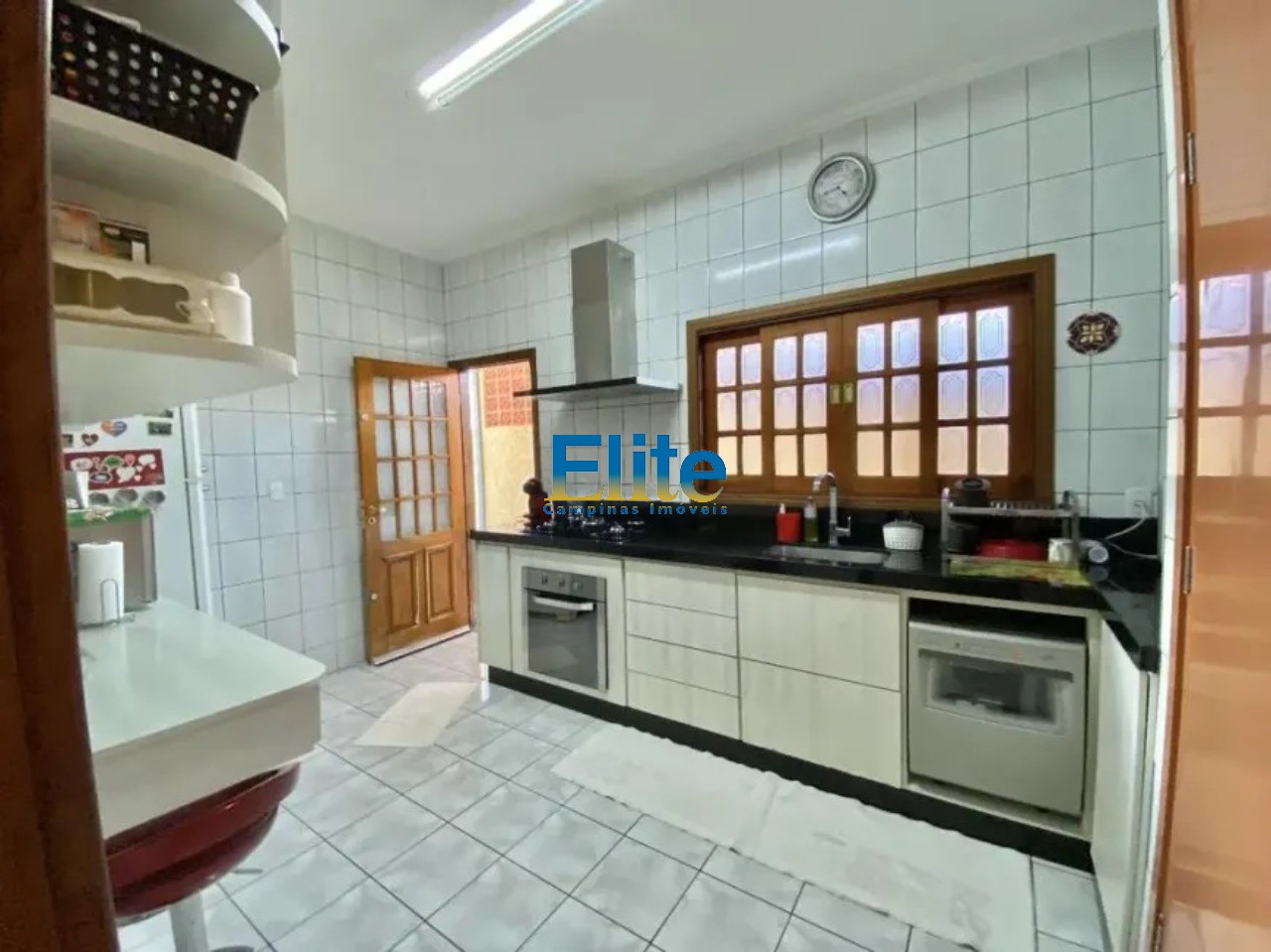 Casa à venda com 3 quartos, 300m² - Foto 24