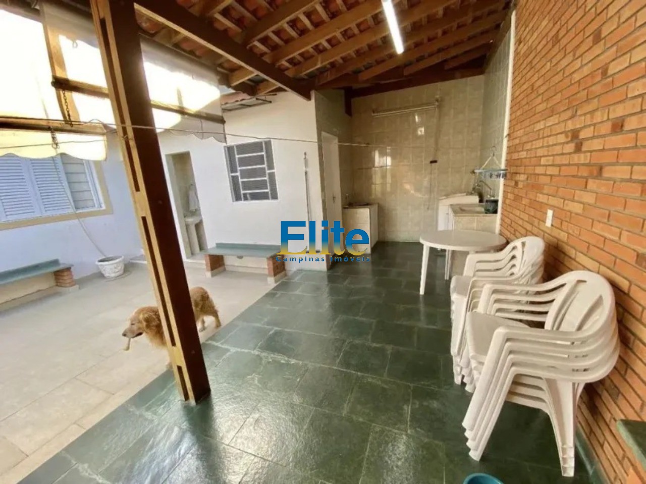 Casa à venda com 3 quartos, 300m² - Foto 26