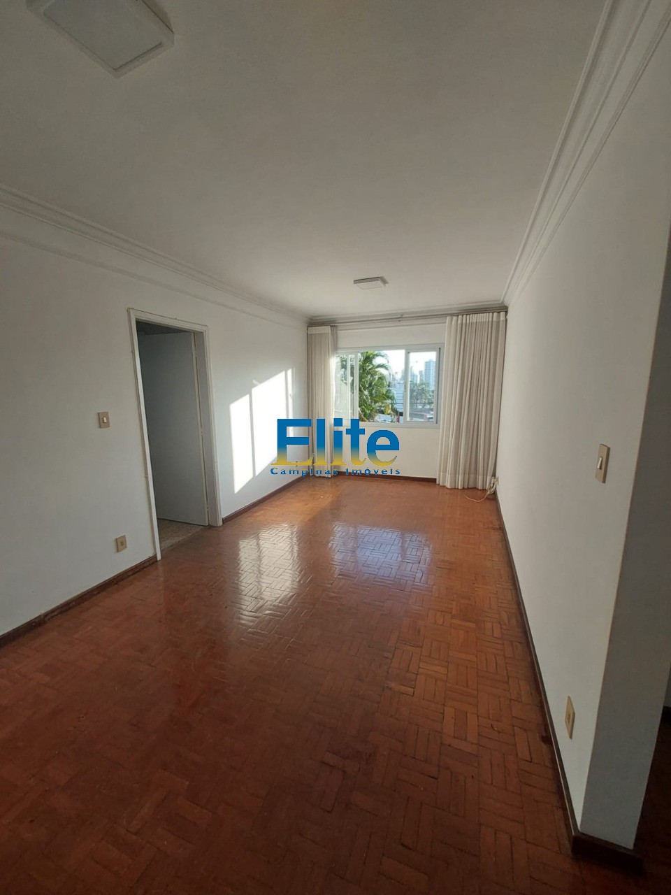 Apartamento à venda com 2 quartos, 79m² - Foto 3