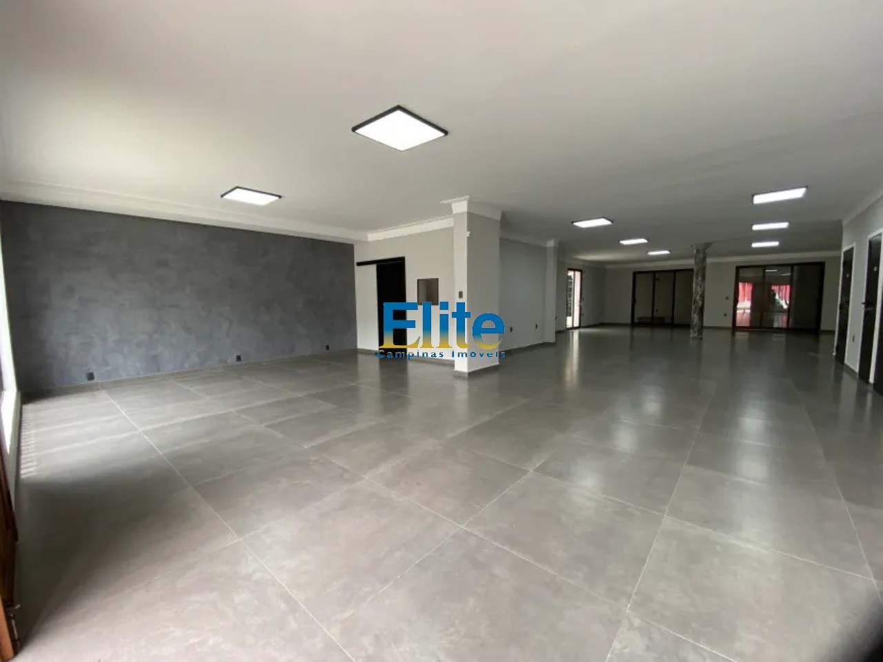 Prédio Inteiro para alugar, 300m² - Foto 7