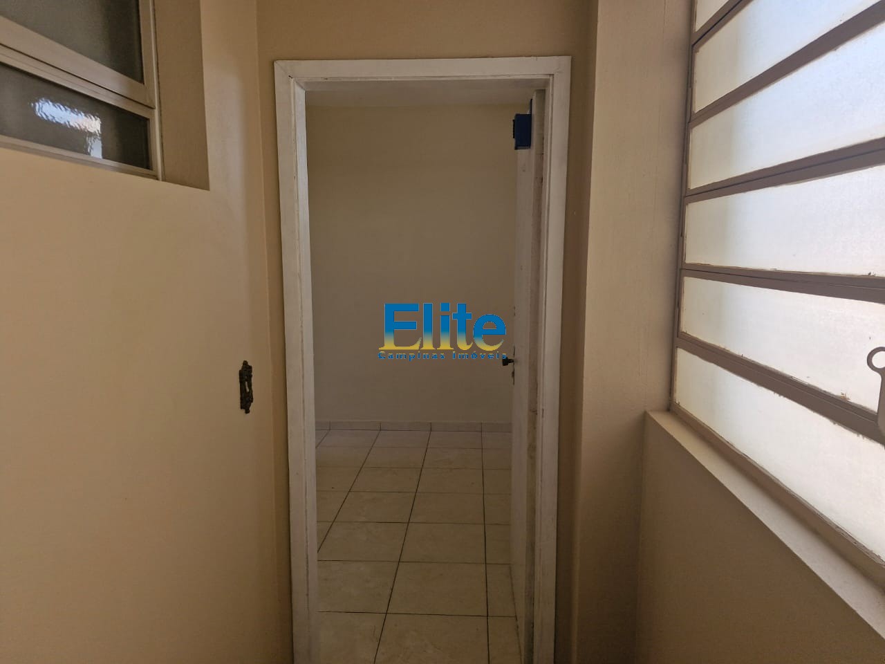 Apartamento à venda com 1 quarto, 44m² - Foto 11