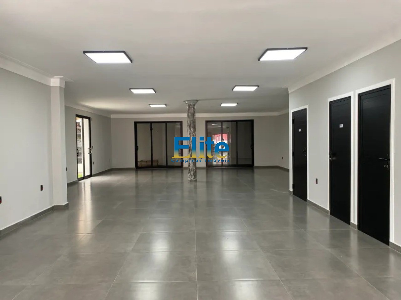 Prédio Inteiro para alugar, 300m² - Foto 8