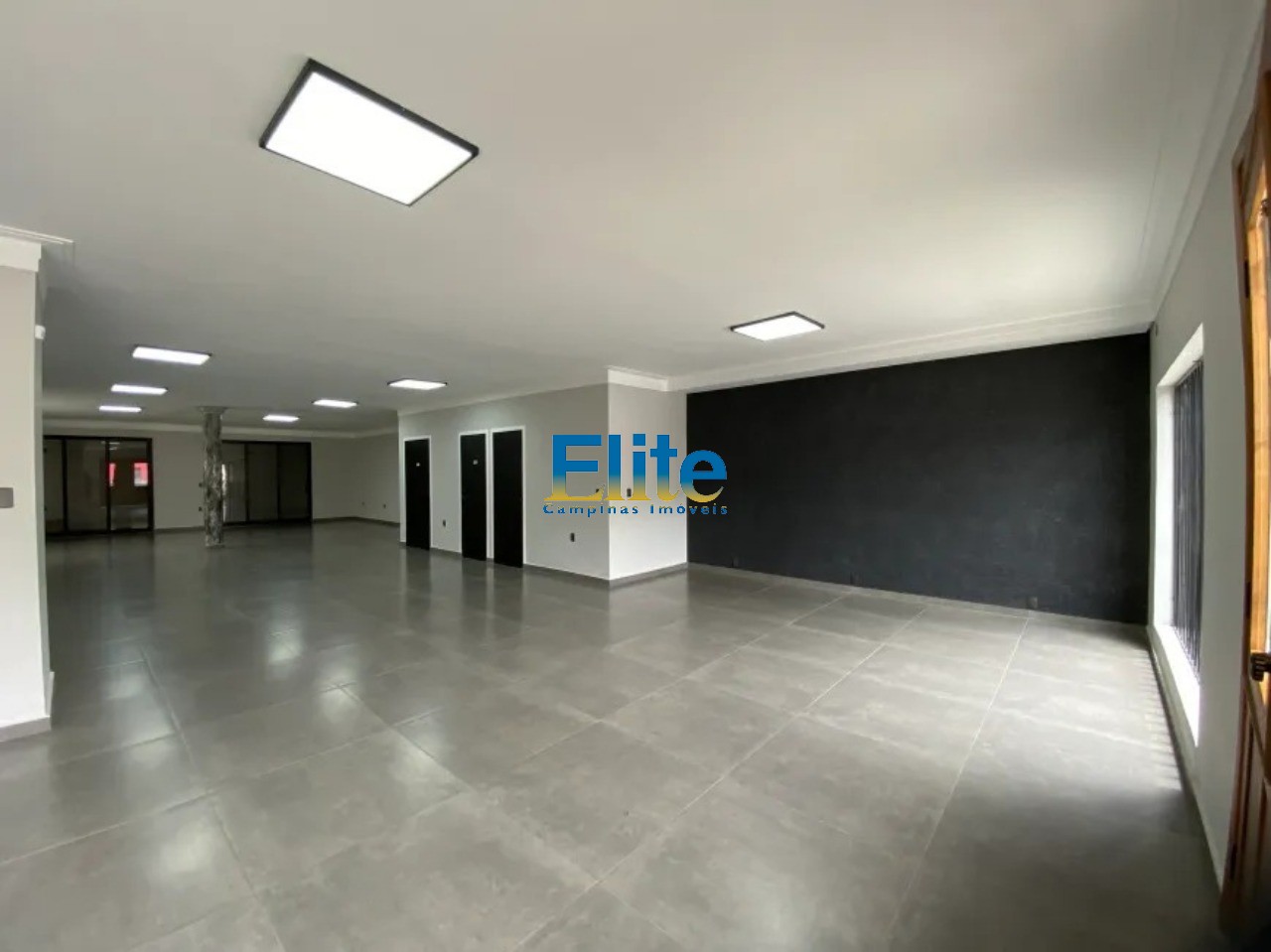 Prédio Inteiro para alugar, 300m² - Foto 4