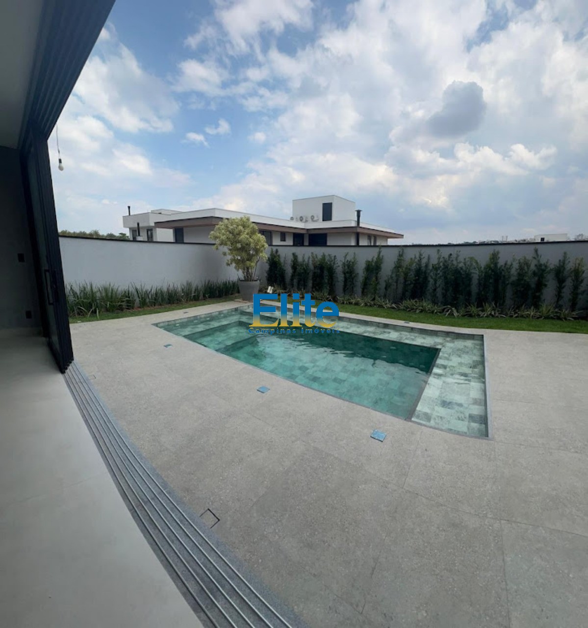 Casa de Condomínio à venda com 4 quartos, 340m² - Foto 33