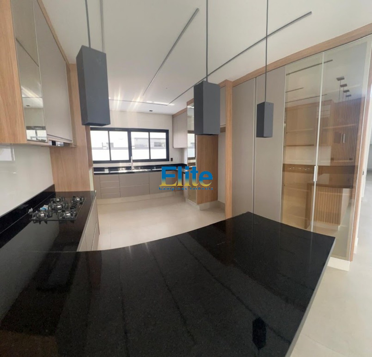 Casa de Condomínio à venda com 4 quartos, 340m² - Foto 14