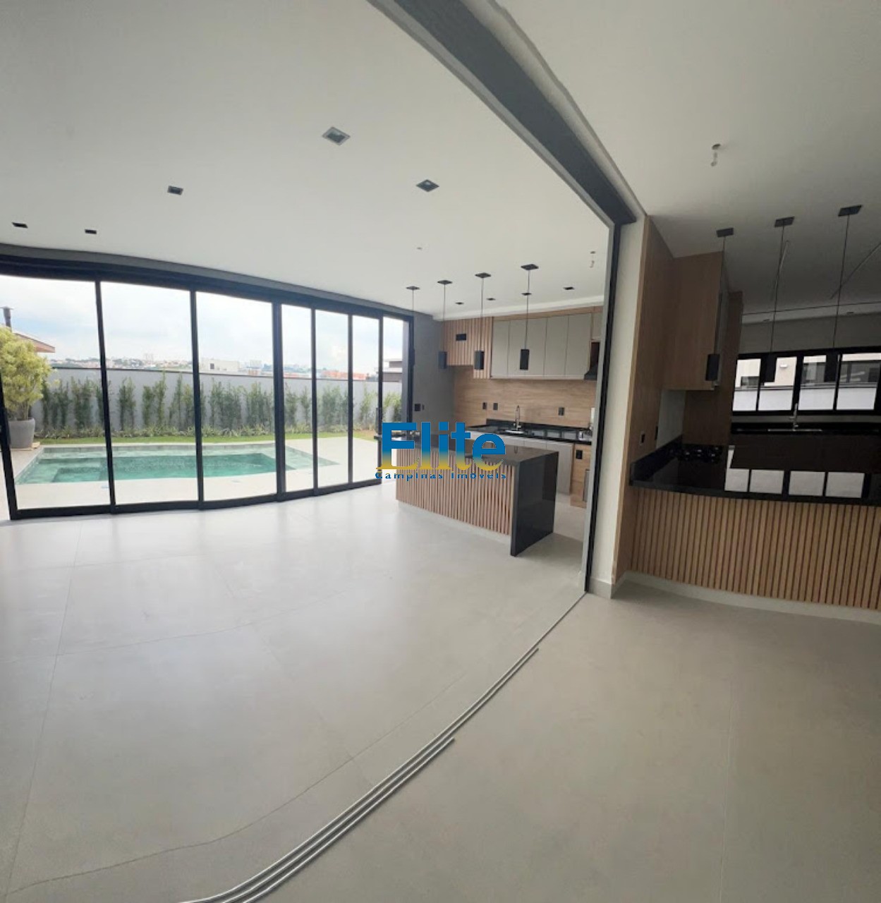 Casa de Condomínio à venda com 4 quartos, 340m² - Foto 7