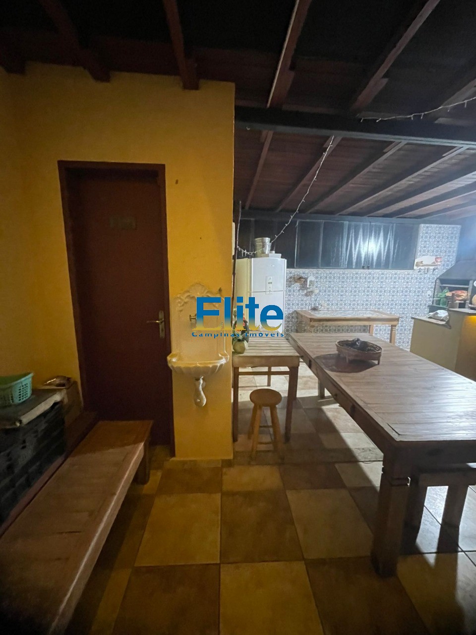 Casa à venda com 2 quartos, 150m² - Foto 10
