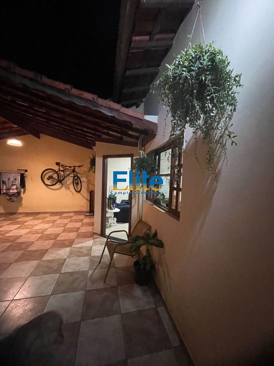 Casa à venda com 2 quartos, 150m² - Foto 6