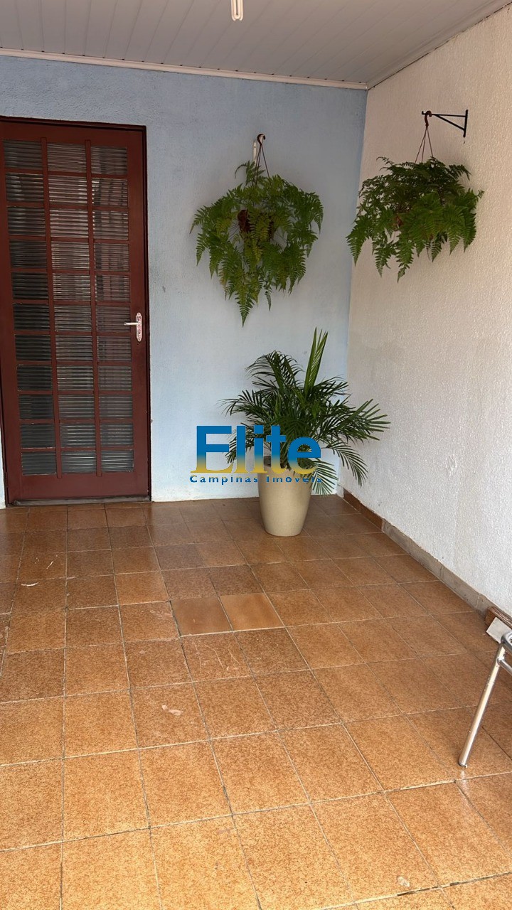 Casa à venda com 2 quartos, 266m² - Foto 2