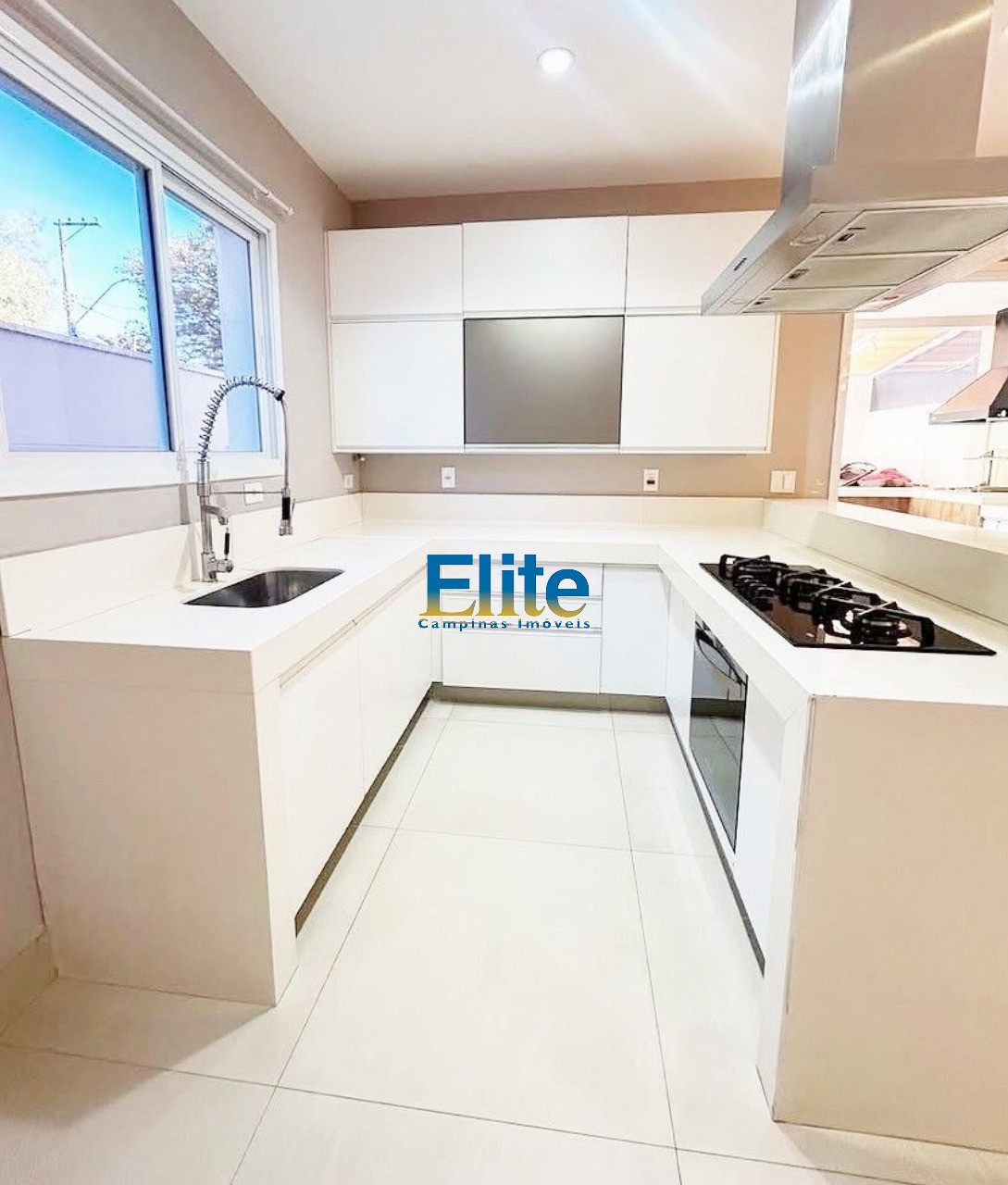Casa de Condomínio à venda com 3 quartos, 200m² - Foto 13